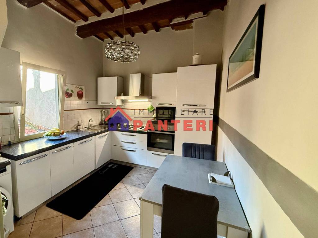 Appartamento a Pescia in Ruga Degli Orlandi - Foto 3