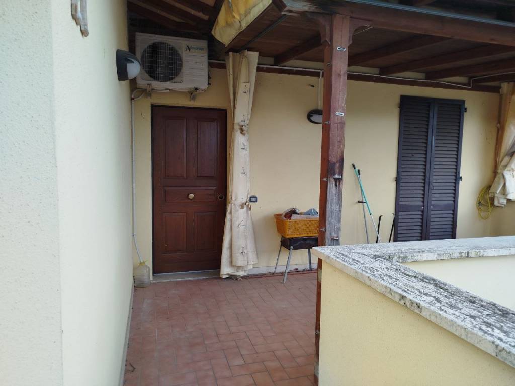 Appartamento a Castiglione del lago in Via del Giglio - Foto 2