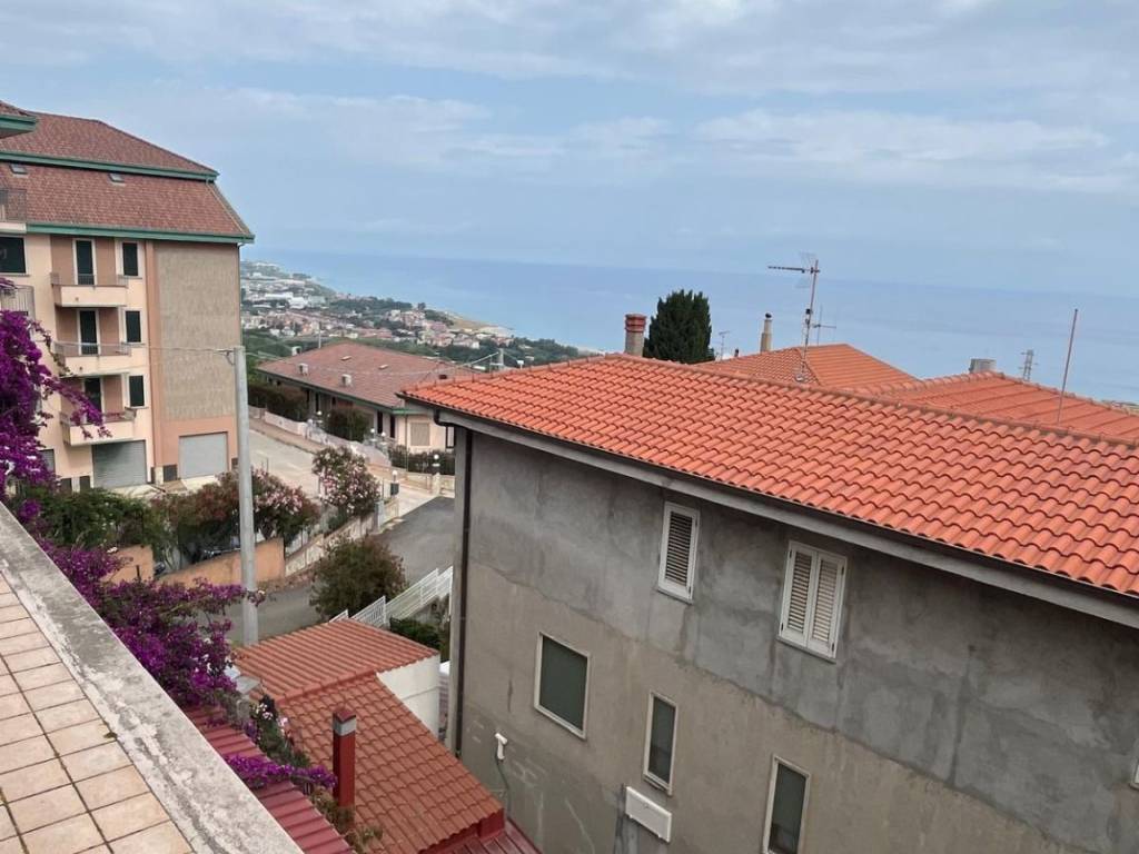 Appartamento a Vibo valentia in Via Roma Traversa 2, 3 - Foto 2