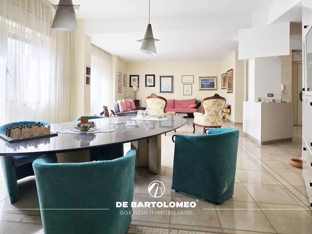 Appartamento a Taranto in Via Generale Giuseppe Messina - Foto 5