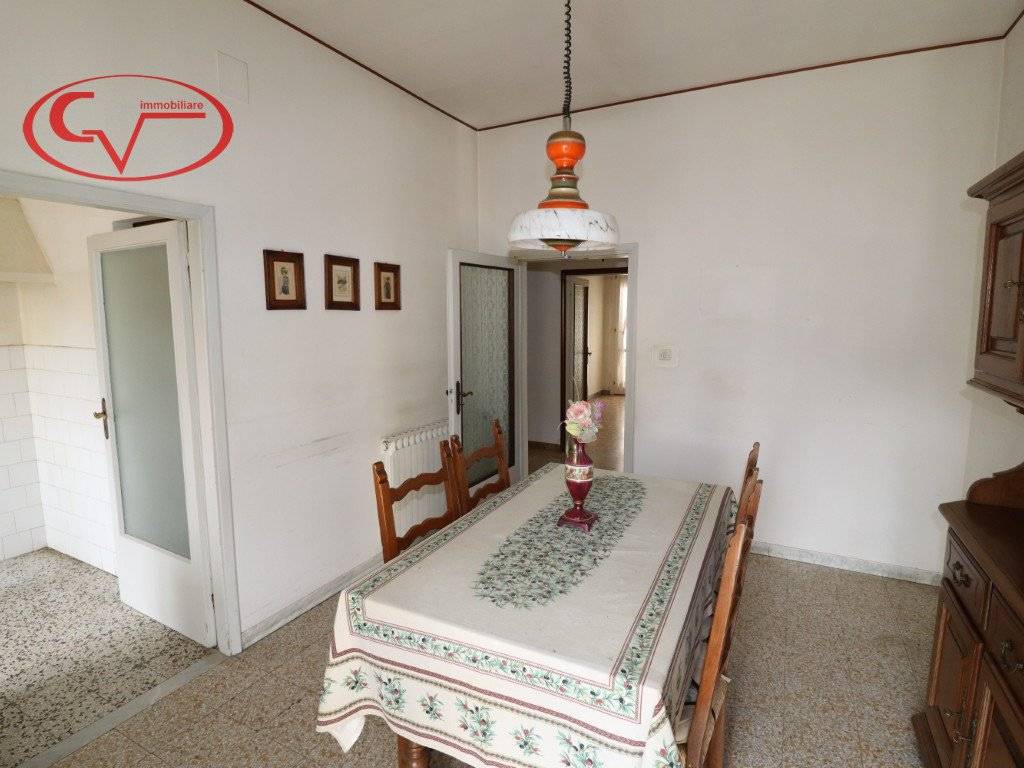 Appartamento a Montevarchi in Via Montegrappa - Foto 4