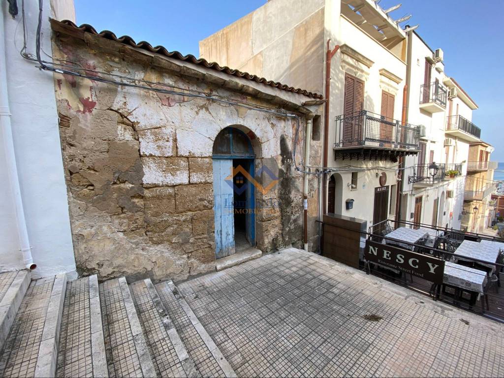 Casa indipendente a Castellammare del golfo in Via Discesa Marina - Foto 2