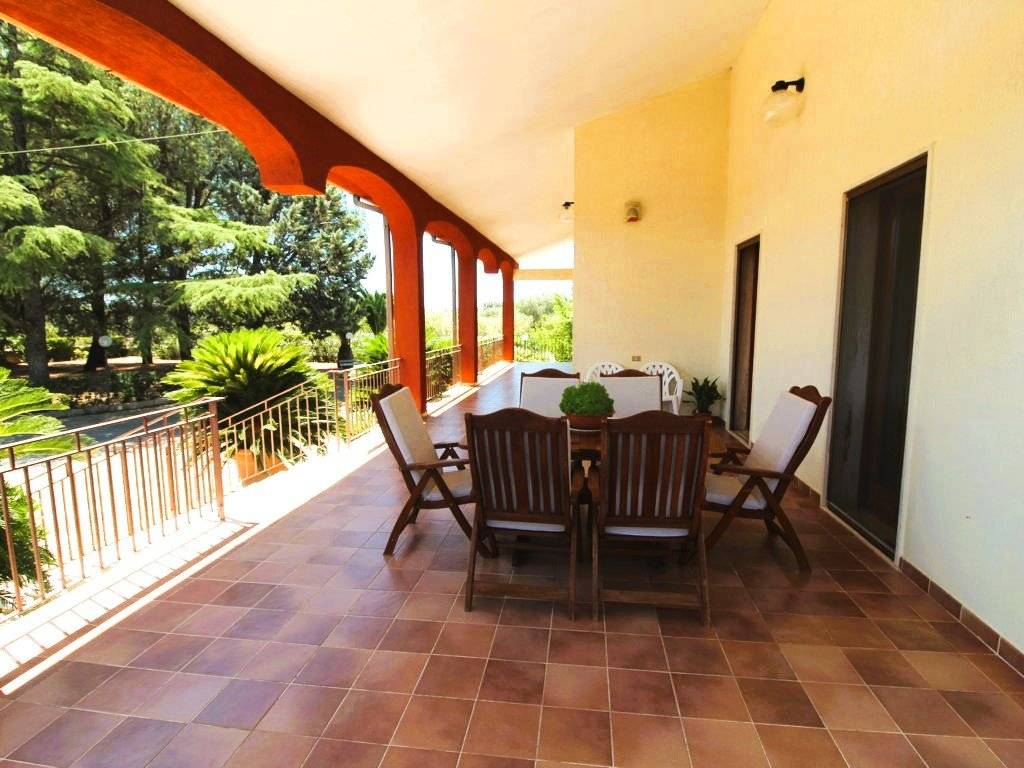 Villa a Villa castelli in Strada Comunale Pezza Le Monache 2 - Foto 2