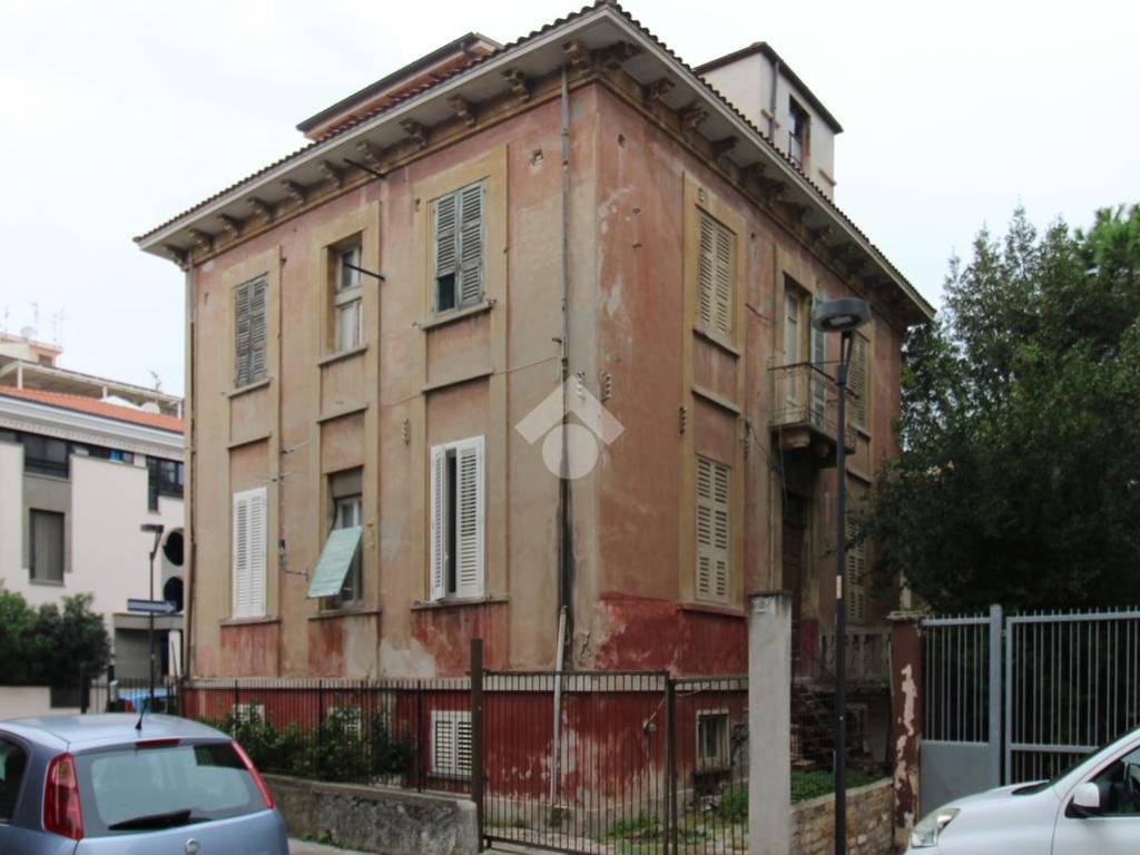 Casa indipendente a Pescara in Via Marsala, 4 - Foto 2