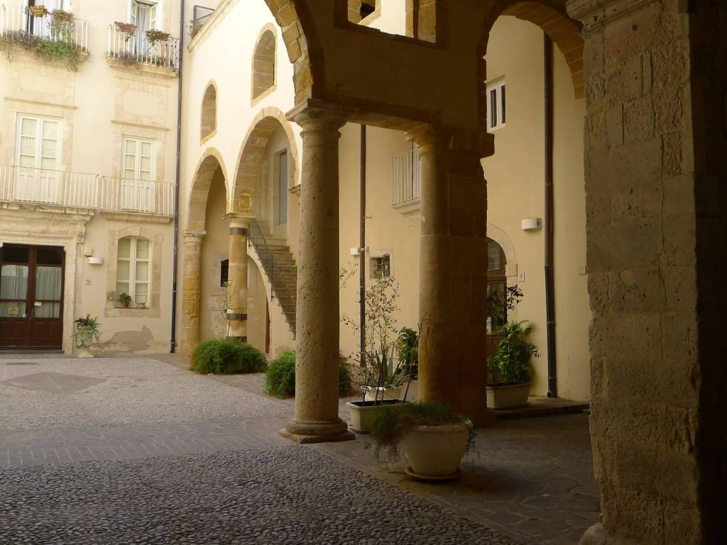 Appartamento a Siracusa in Via della Maestranza, 72 - Foto 2