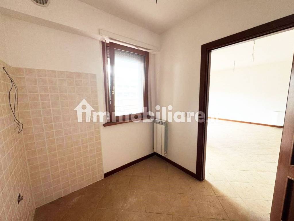 Appartamento a Gorla minore in Via Roma, 11 - Foto 2