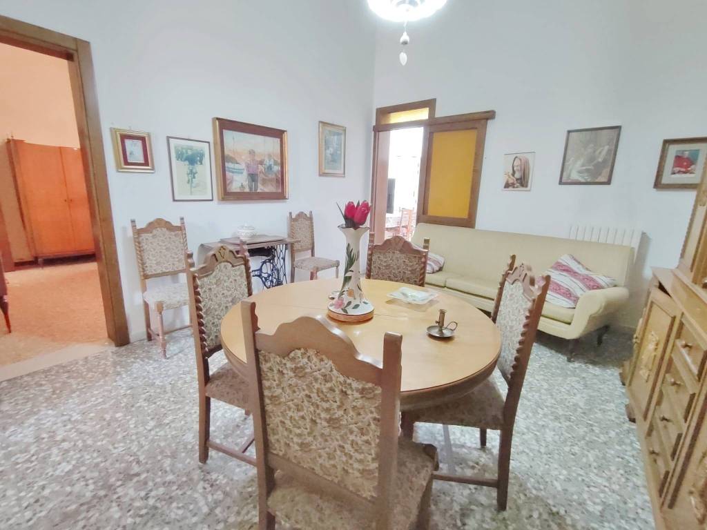 Appartamento a Monteroni di lecce in Via Tevere - Foto 4