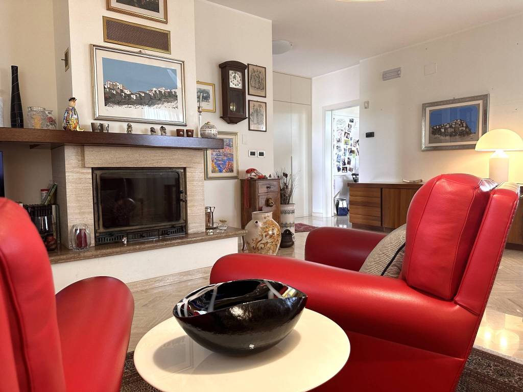 Villa a Giulianova in Via Sette Fratelli, 11 - Foto 4