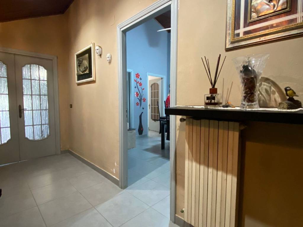 Appartamento a Castel volturno in Viale del Mare, 163 - Foto 3
