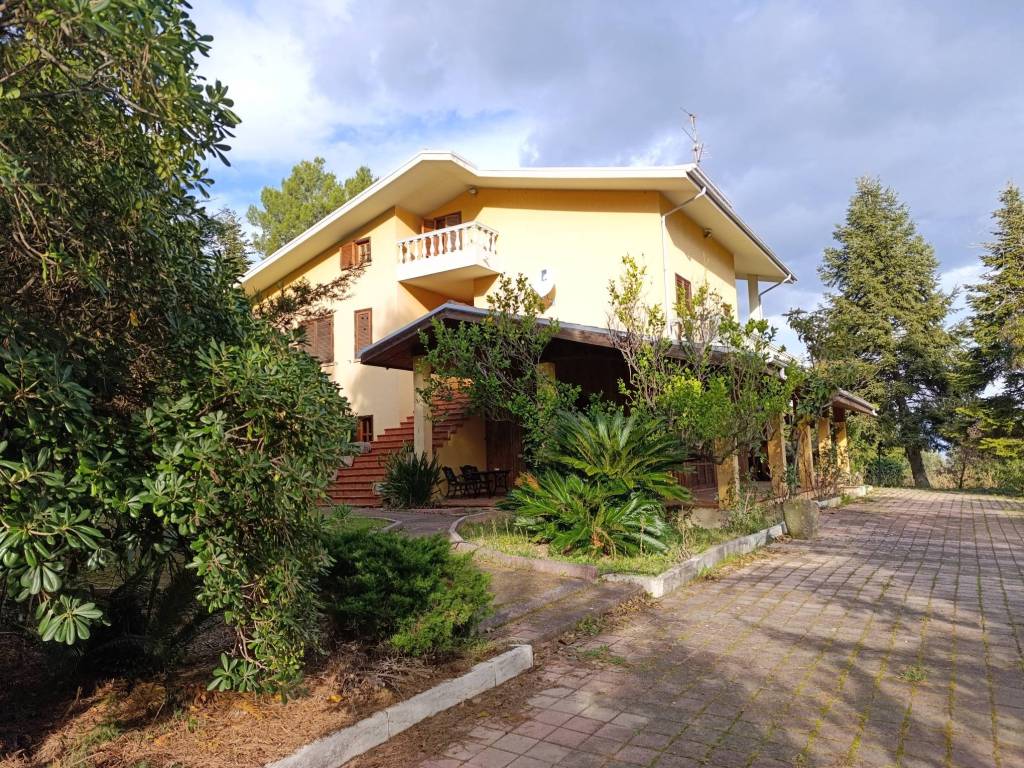 Villa a Alba adriatica in Via Fontanelle - Foto 5