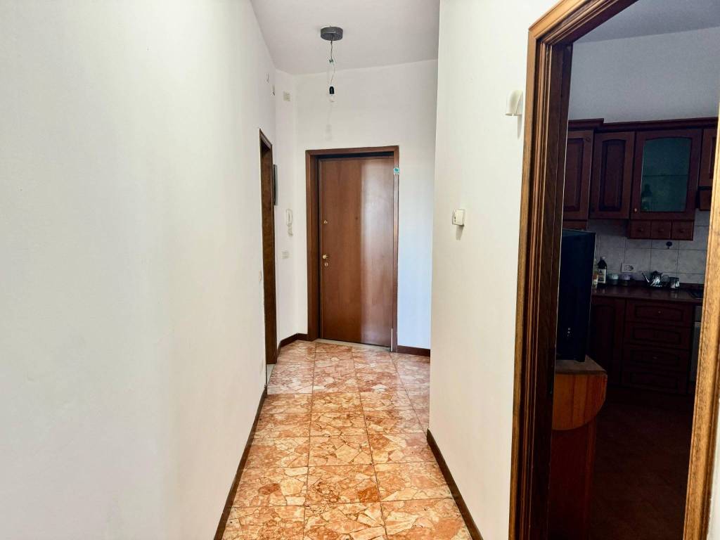 Appartamento a Piacenza in Via 24 Maggio - Foto 4