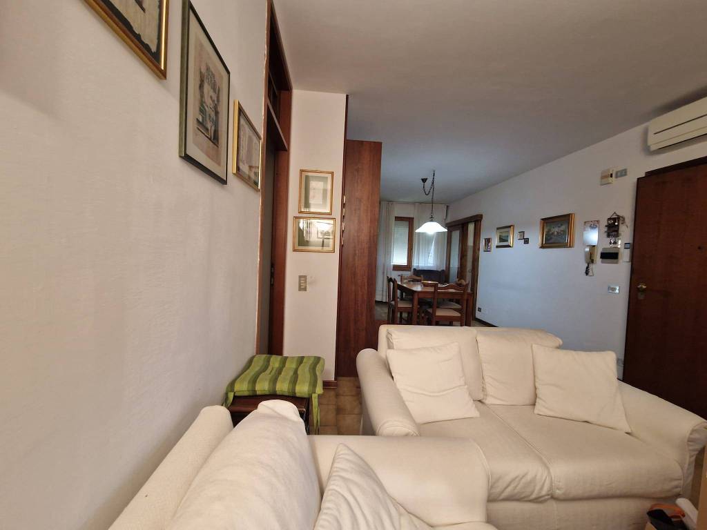 Appartamento a Serravalle pistoiese in Via Dante Alighieri, 39 - Foto 2
