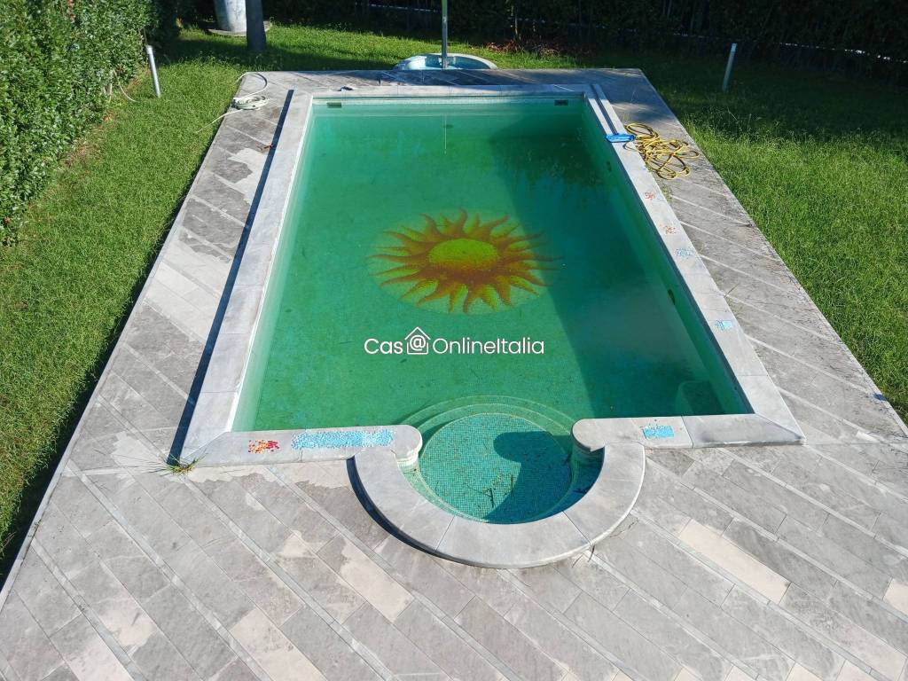 Villa a Pietrasanta in Via del Lago, 24 - Foto 2