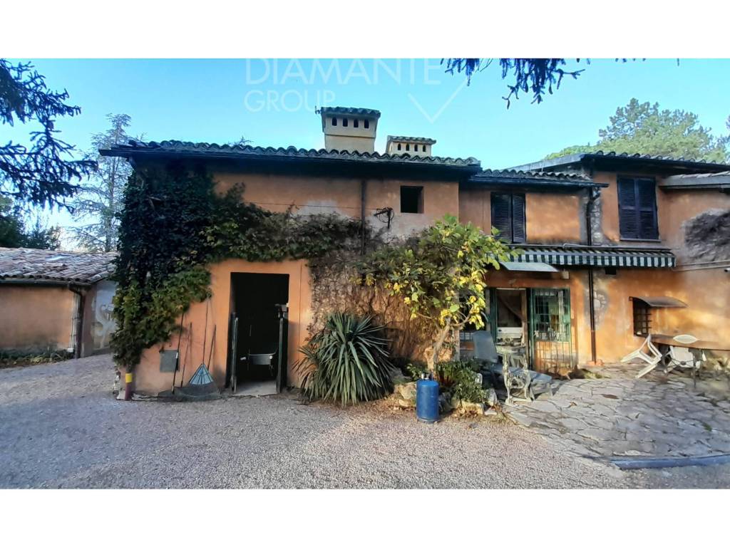 Immobile a Montefalco in Montefalco - Foto 2