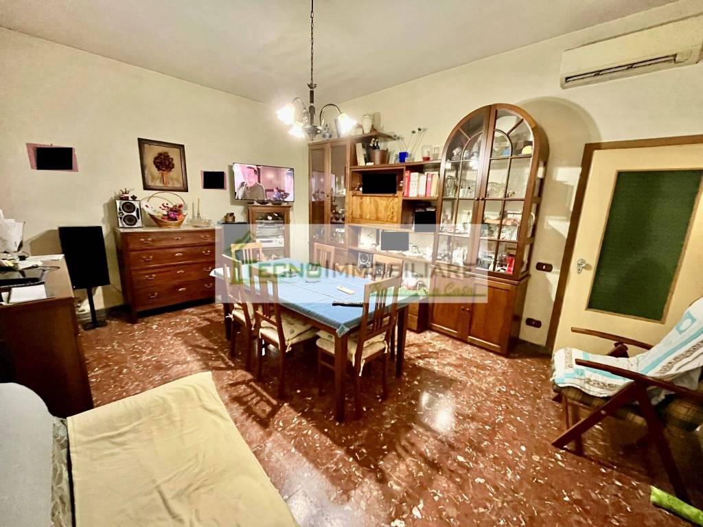 Villa a Esperia in Via Provinciale - Foto 2