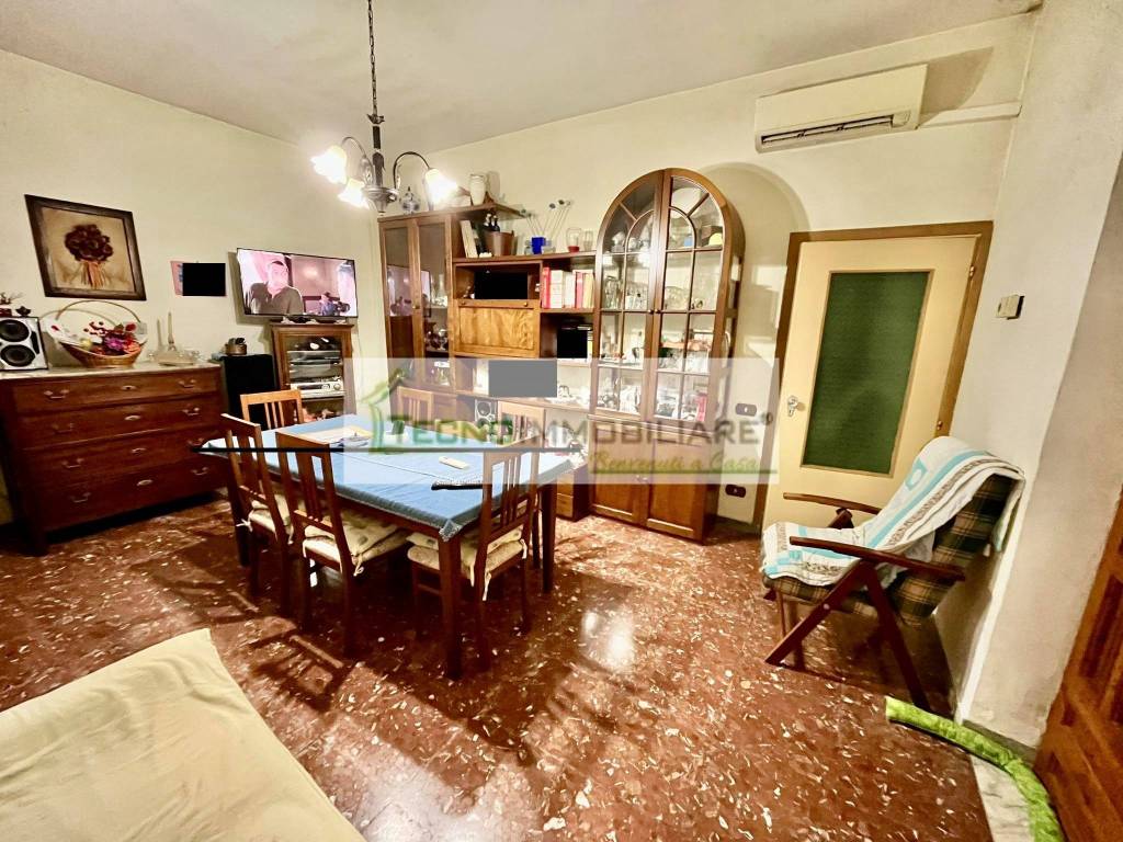 Villa a Esperia in Via Provinciale - Foto 3