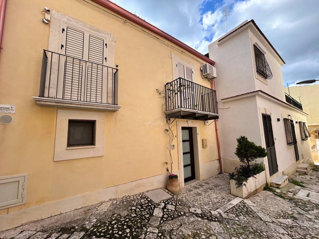 Appartamento a Noto in Corso Vittorio Emanuele - Foto 3