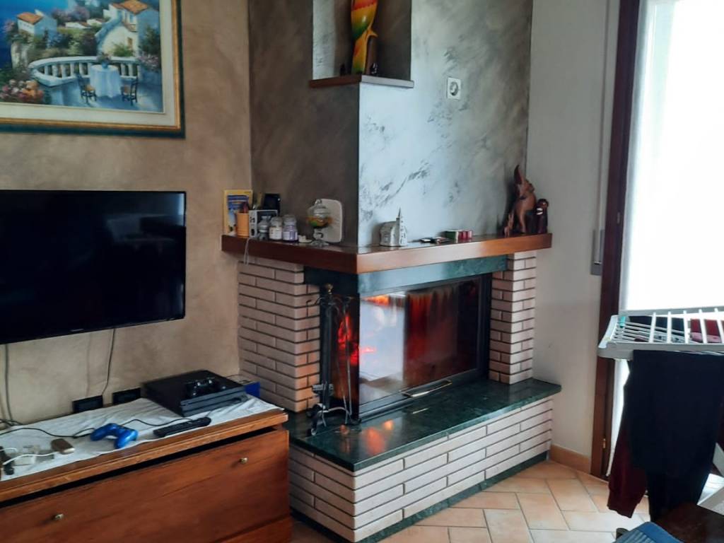 Appartamento a Vallefoglia in Via Pisa - Foto 4