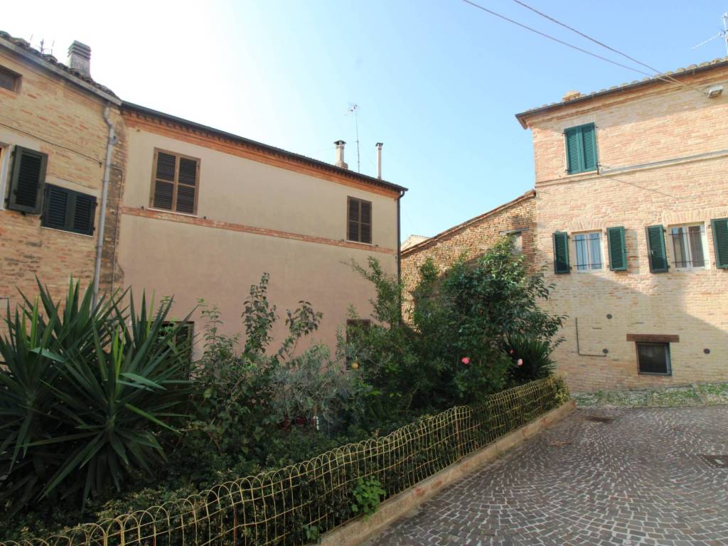 Casa indipendente a Montecosaro in Via Giuseppe Mazzini, 11 - Foto 3
