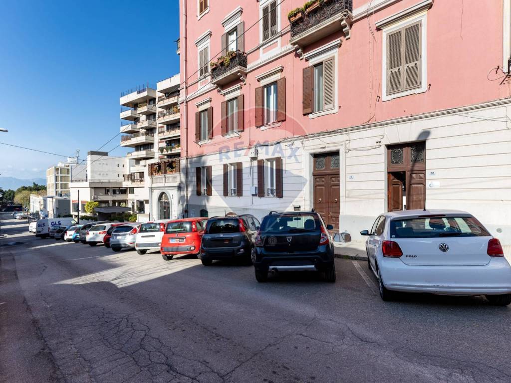 Appartamento a Cagliari in Via Nazario Sauro, 3 - Foto 2