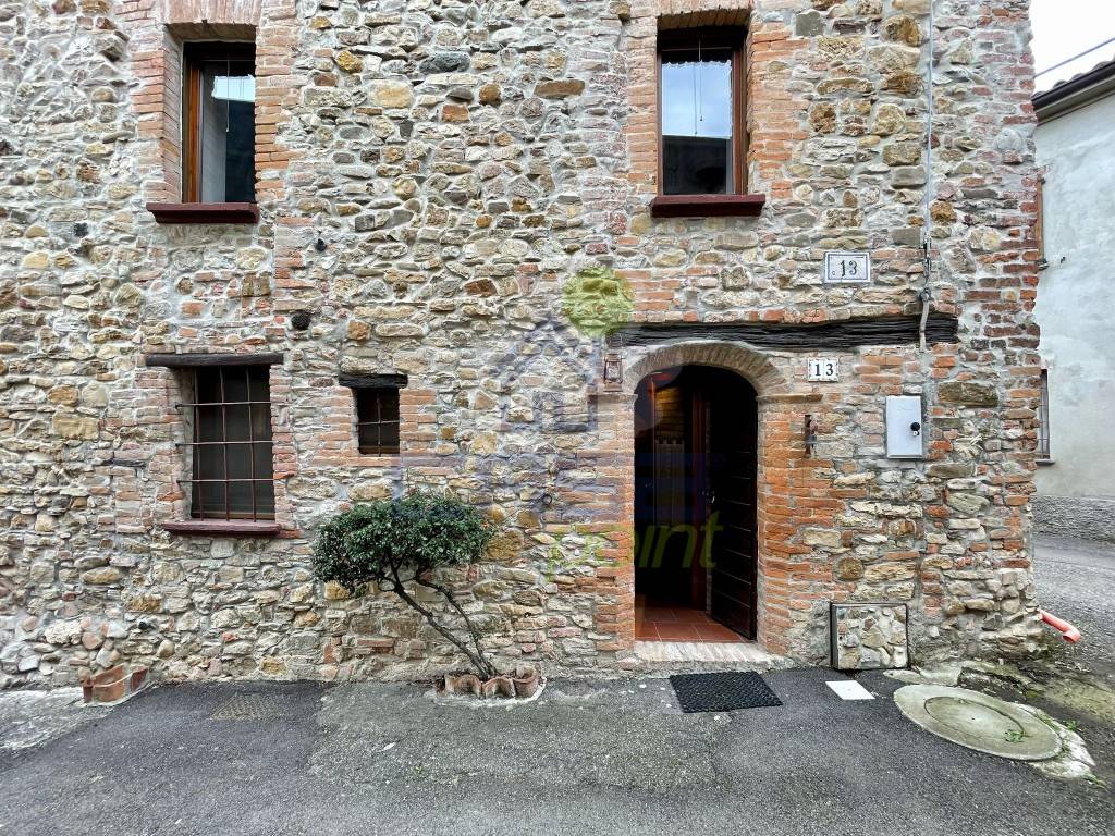 Casa indipendente a Borgonovo val tidone in Località Corano - Foto 2