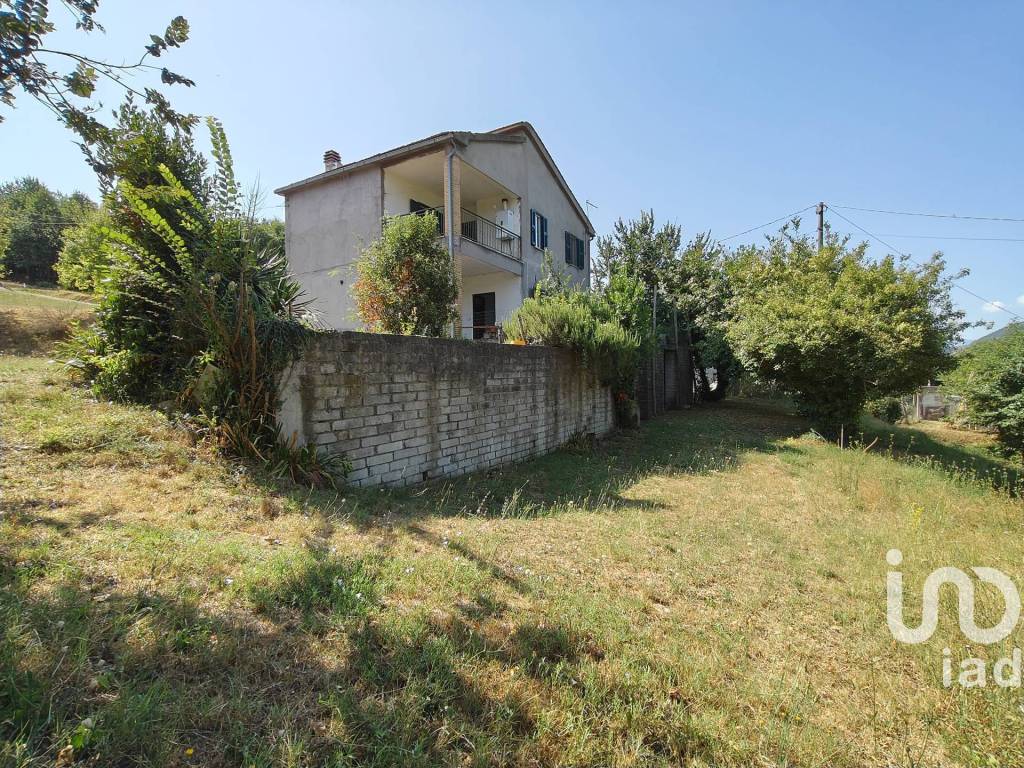 Casa indipendente a Alatri in Via delle Garrubbe - Foto 3
