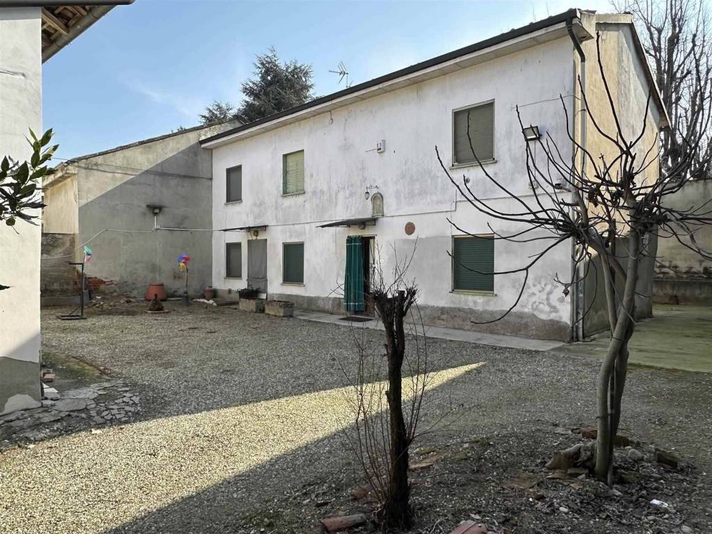 Casa indipendente a Sant'angelo lodigiano in Via della Costa - Foto 2