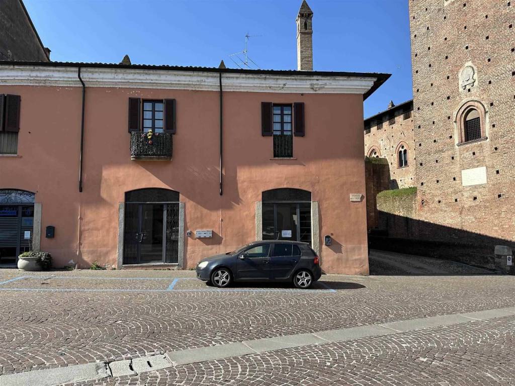 Immobile a Sant'angelo lodigiano in Piazza della Libertà - Foto 4