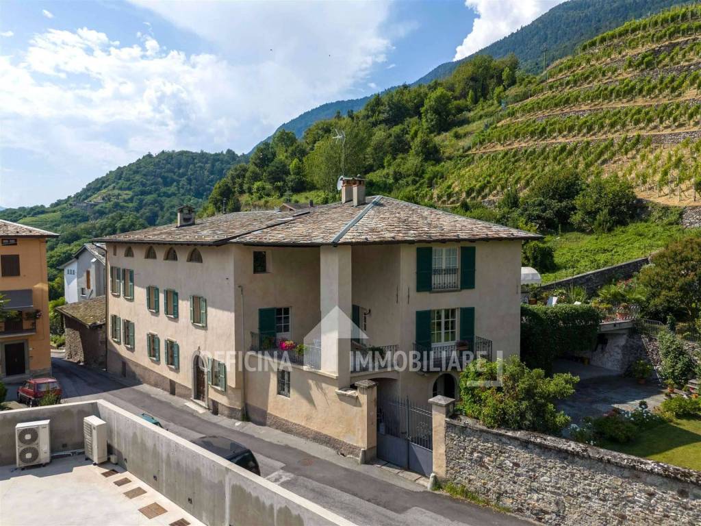 Villa a Sondrio in , - Foto 2