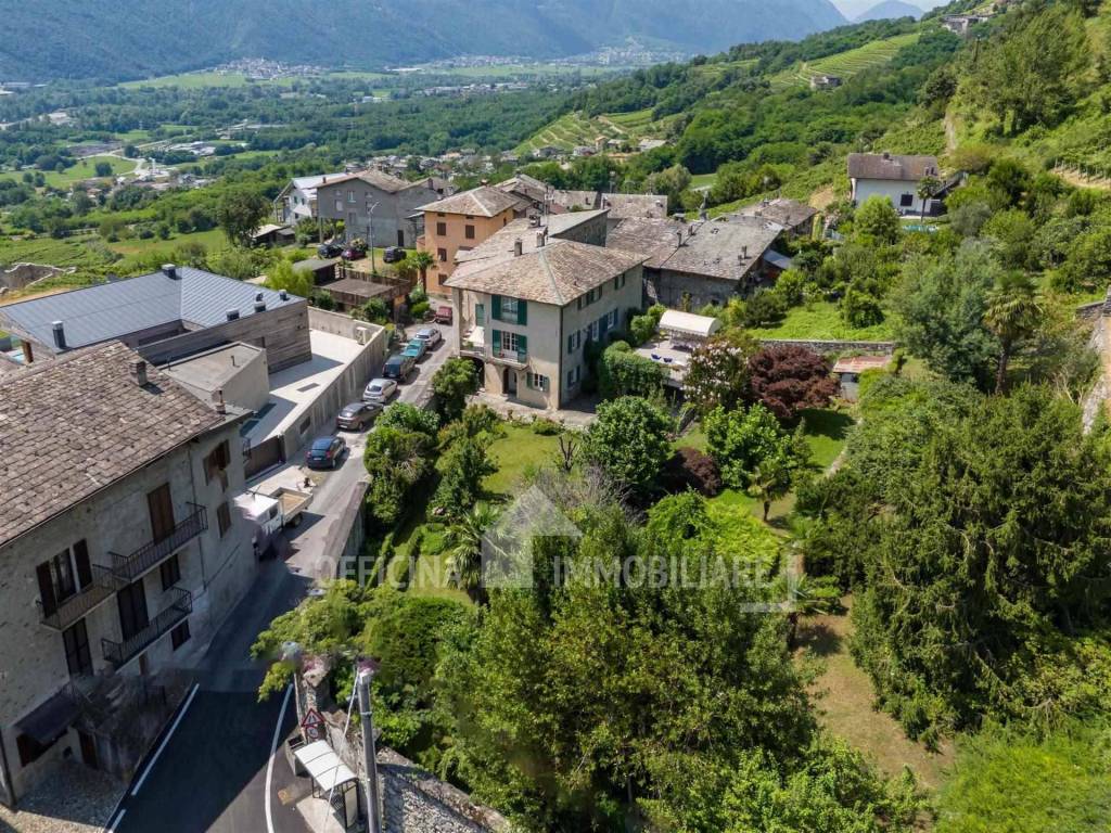 Villa a Sondrio in , - Foto 3