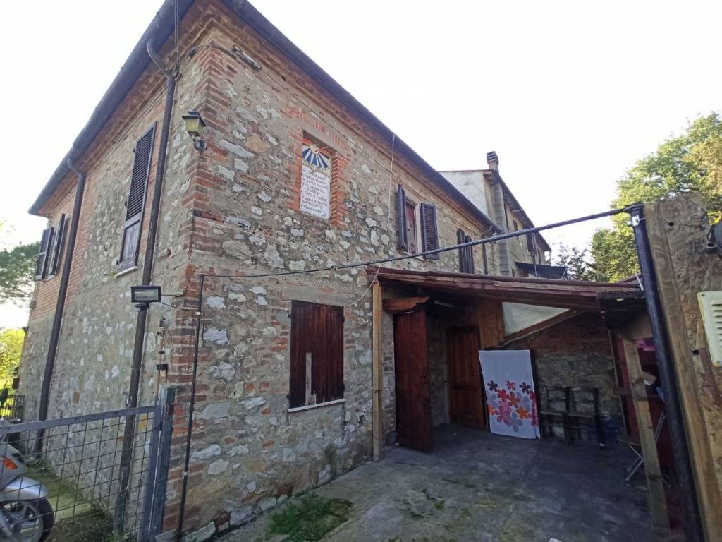 Casa indipendente a Castiglione del lago in Via Roma, 152 - Foto 3
