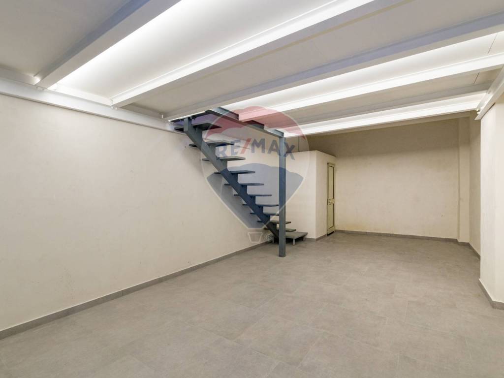Box / garage a Palermo in VIA UMBERTO GIORDANO, 176 - Foto 5