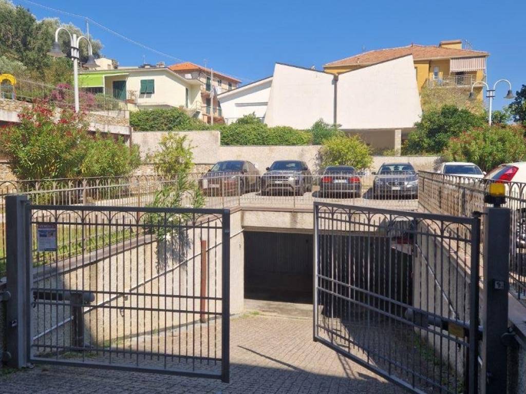 Box / garage a Noli in Via Giacomo Matteotti - Foto 4