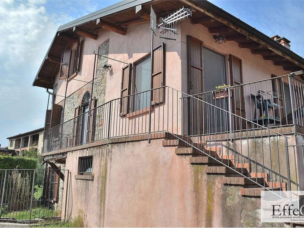 Casa indipendente a Besozzo in Via Solferino, 1/A - Foto 2