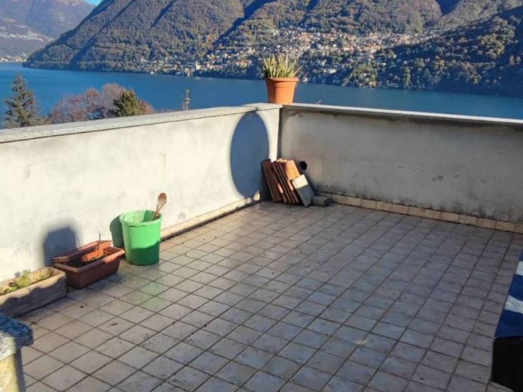 Appartamento a Brienno in Via Villaggio Primavera, 16 - Foto 2