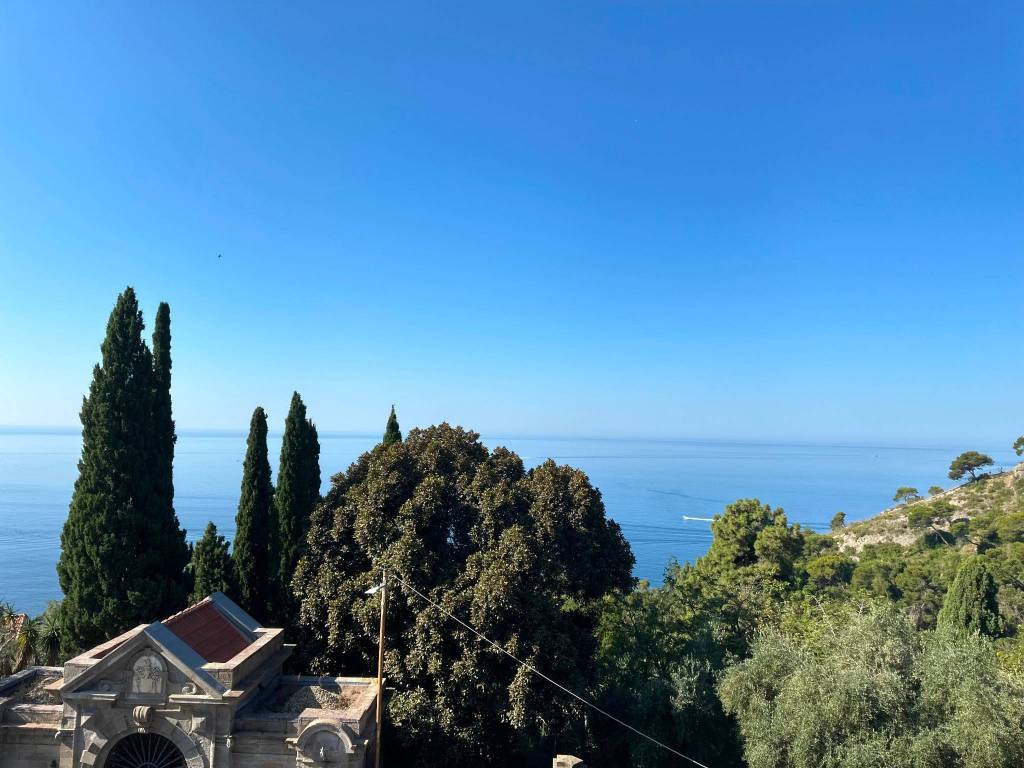 Appartamento a Ventimiglia in Vico Hanbury - Foto 3