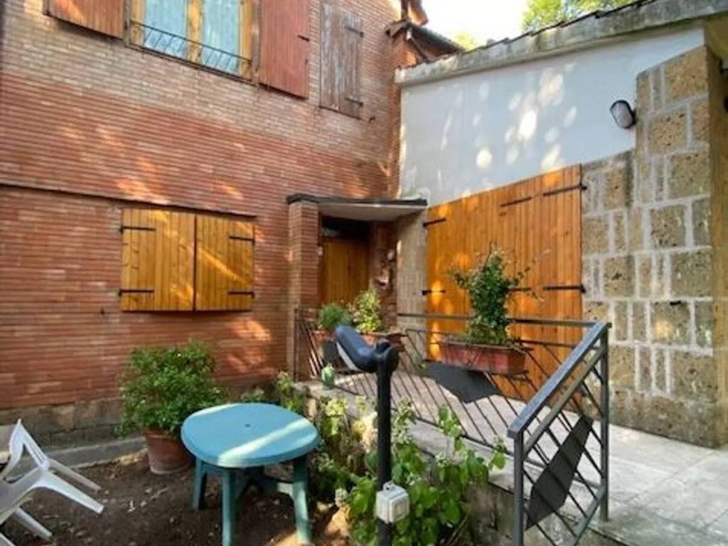 Villa a Acquapendente in Via Cassia, 43 - Foto 2