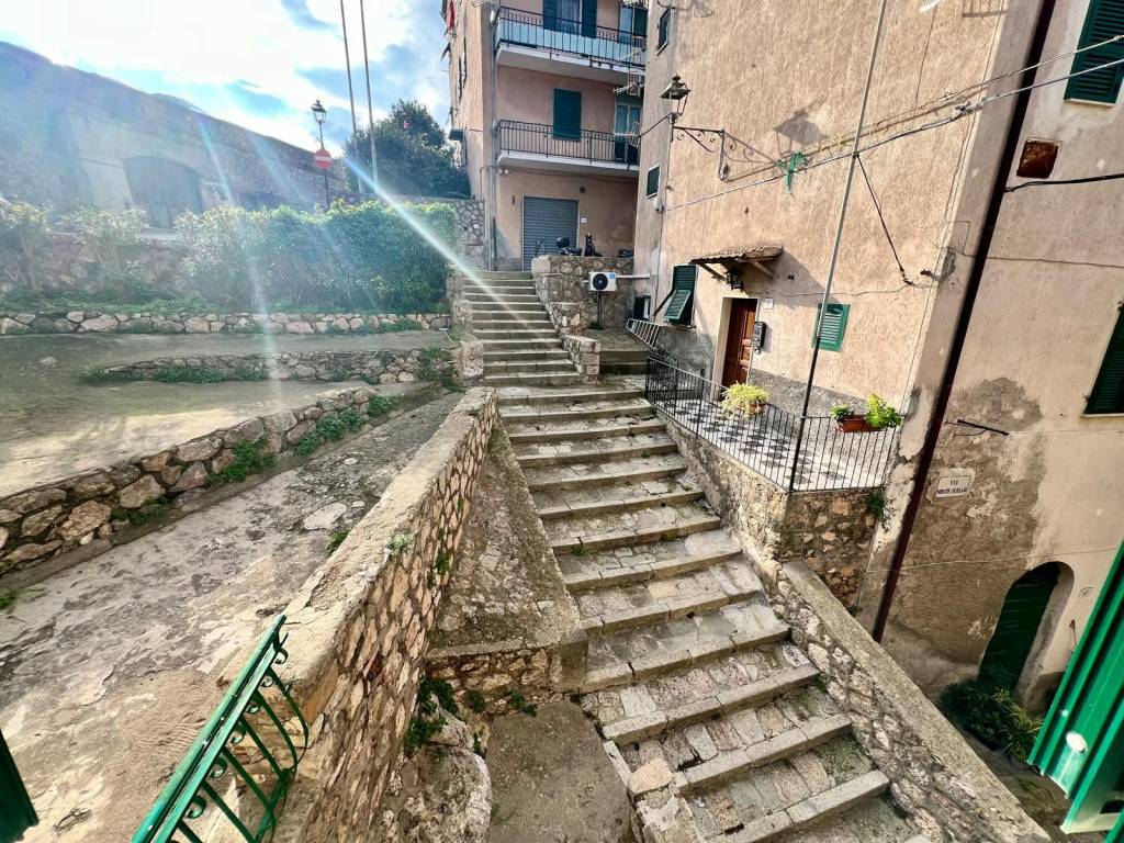 Appartamento a Monte argentario in Via del Giardino Borselli - Foto 2