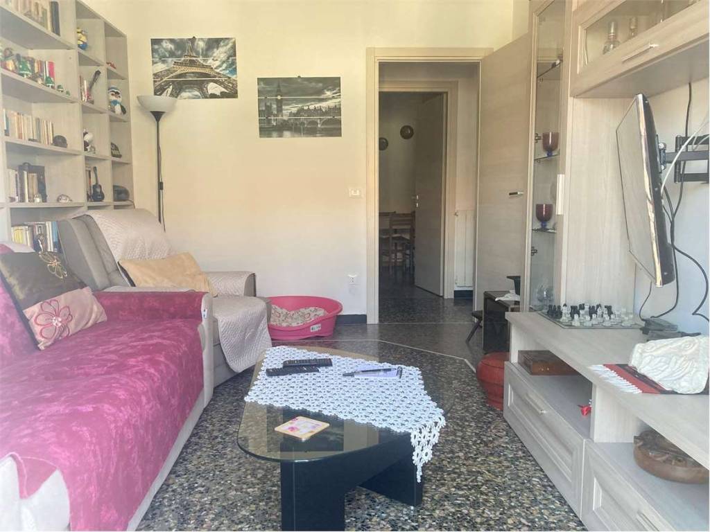 Appartamento a Albenga in Via Patrioti - Foto 2