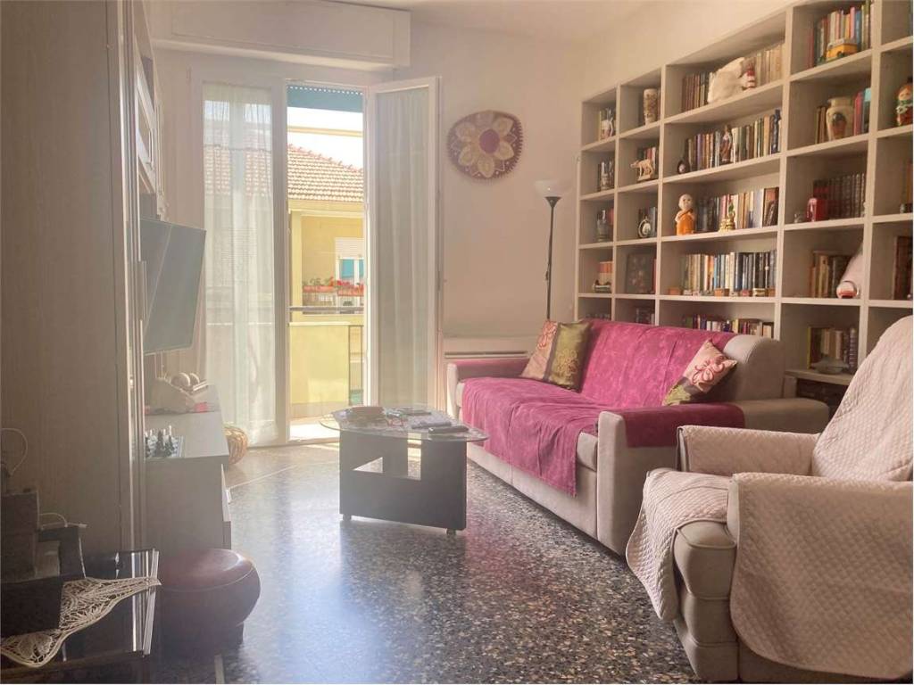 Appartamento a Albenga in Via Patrioti - Foto 5