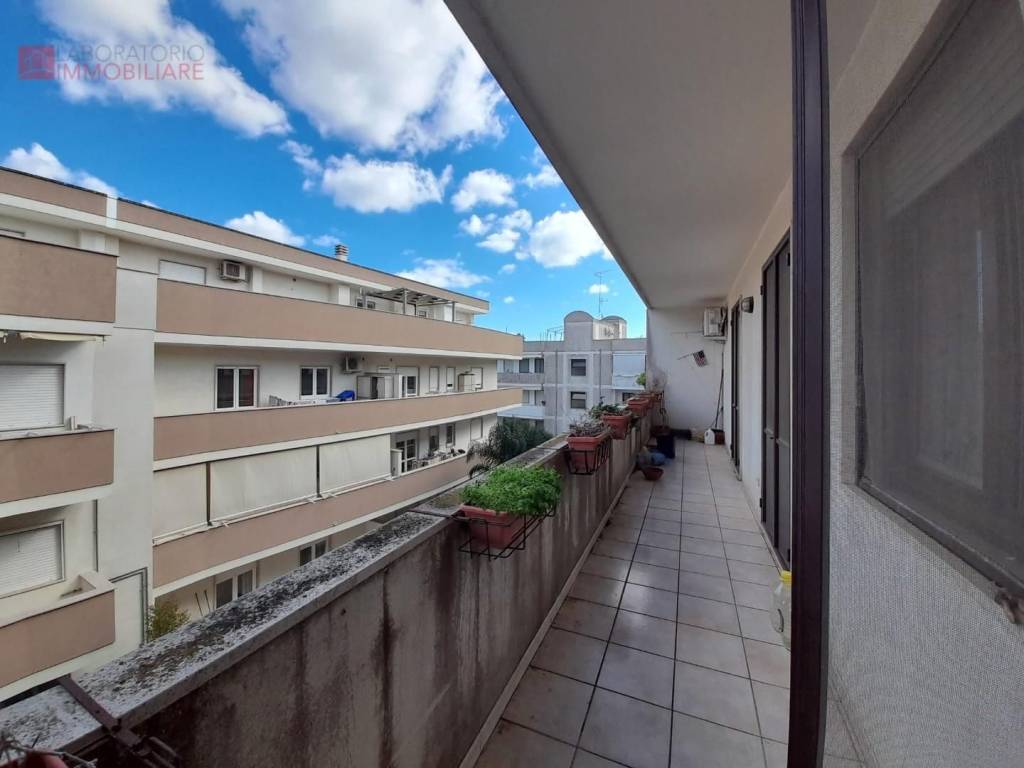 Appartamento a Lizzanello in Via S. Pio X, - Foto 3