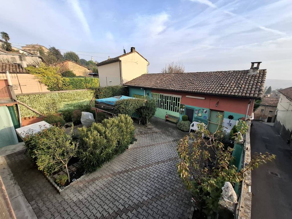 Villa a Casorzo in Via Vittorio Montiglio, 18 - Foto 5