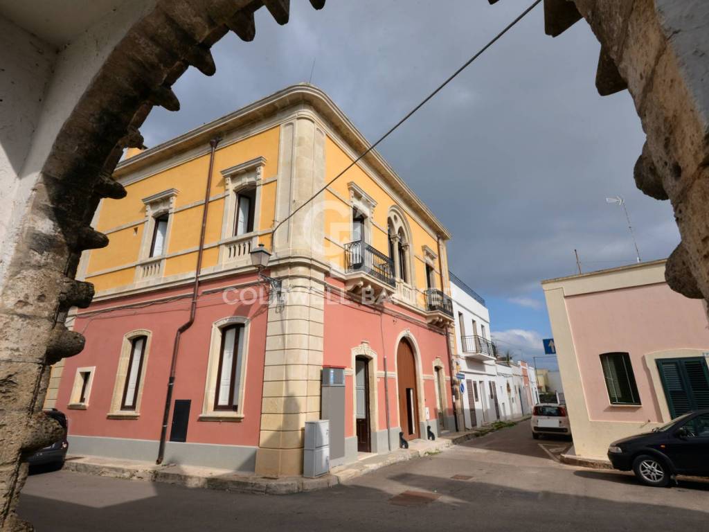 Palazzo / stabile a Tricase in Via Tagliamento - Foto 2