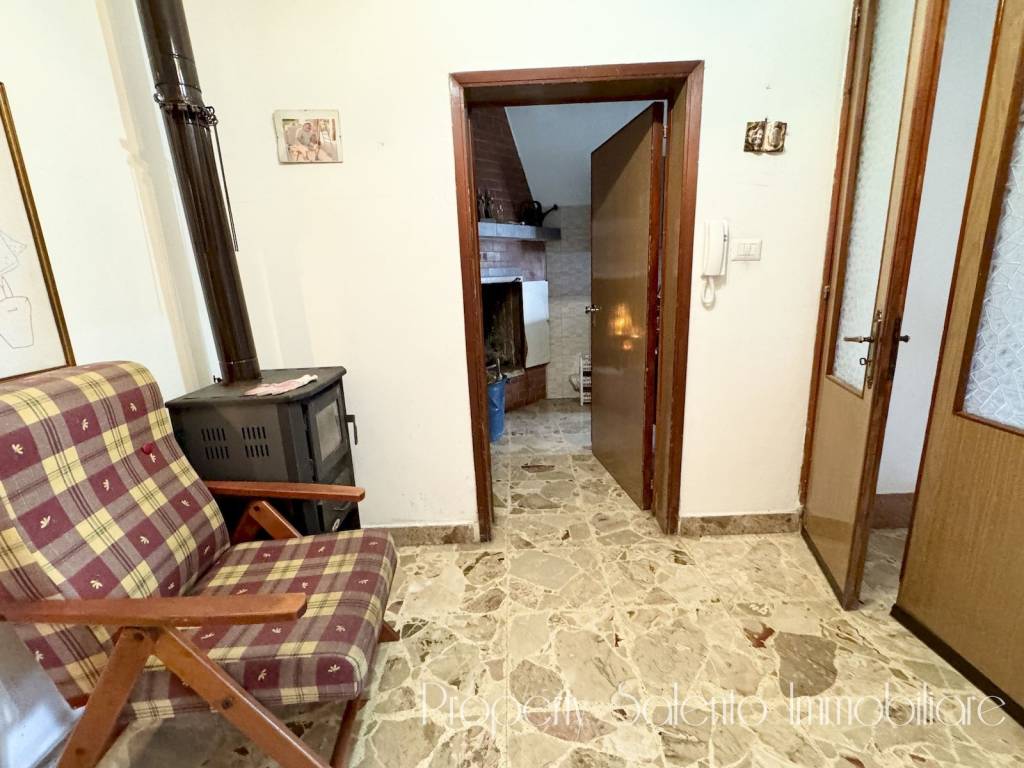 Casa indipendente a Ugento in Via Bolzano, 9 - Foto 4
