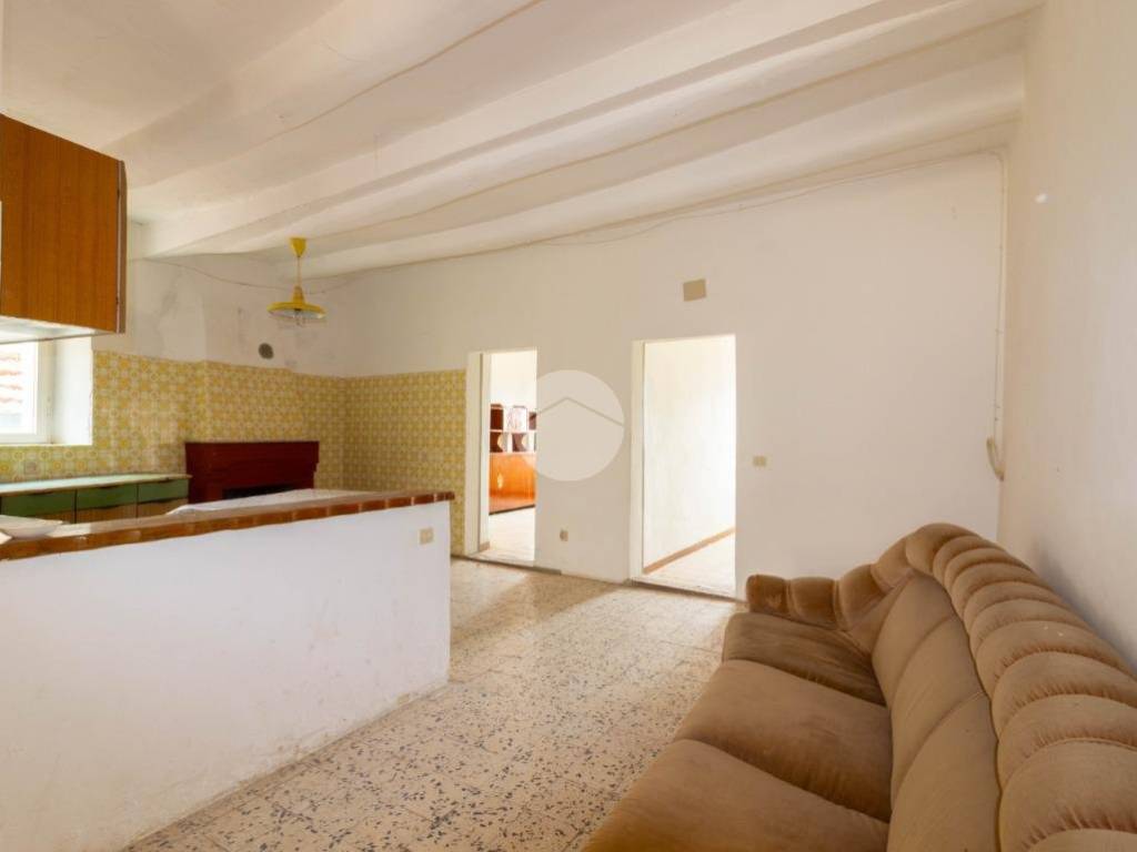 Appartamento a Maenza in Via rosa, 17 - Foto 2