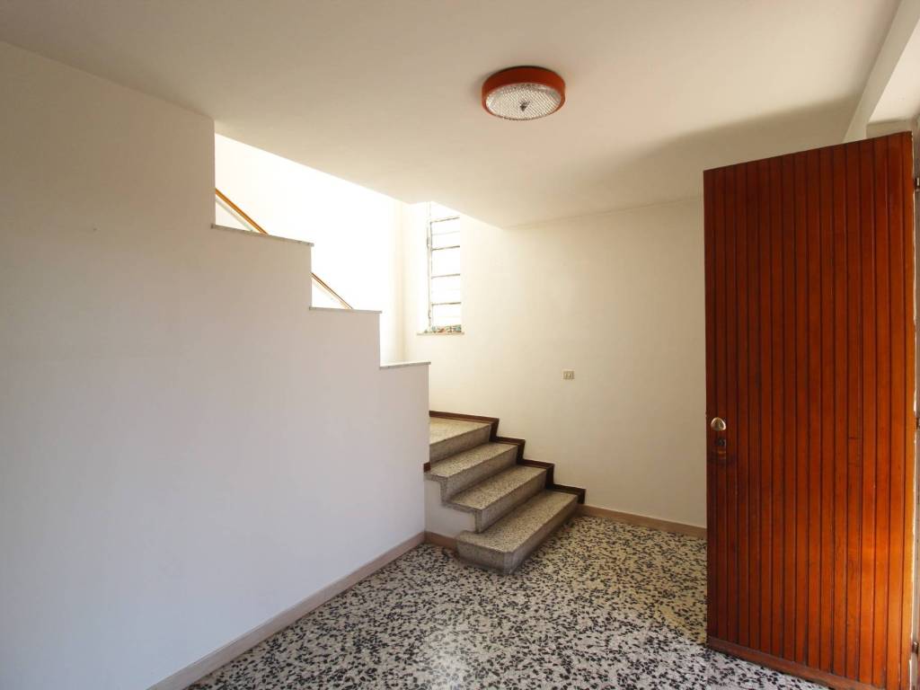 Villa a Marnate in Via Roma, 11 - Foto 2