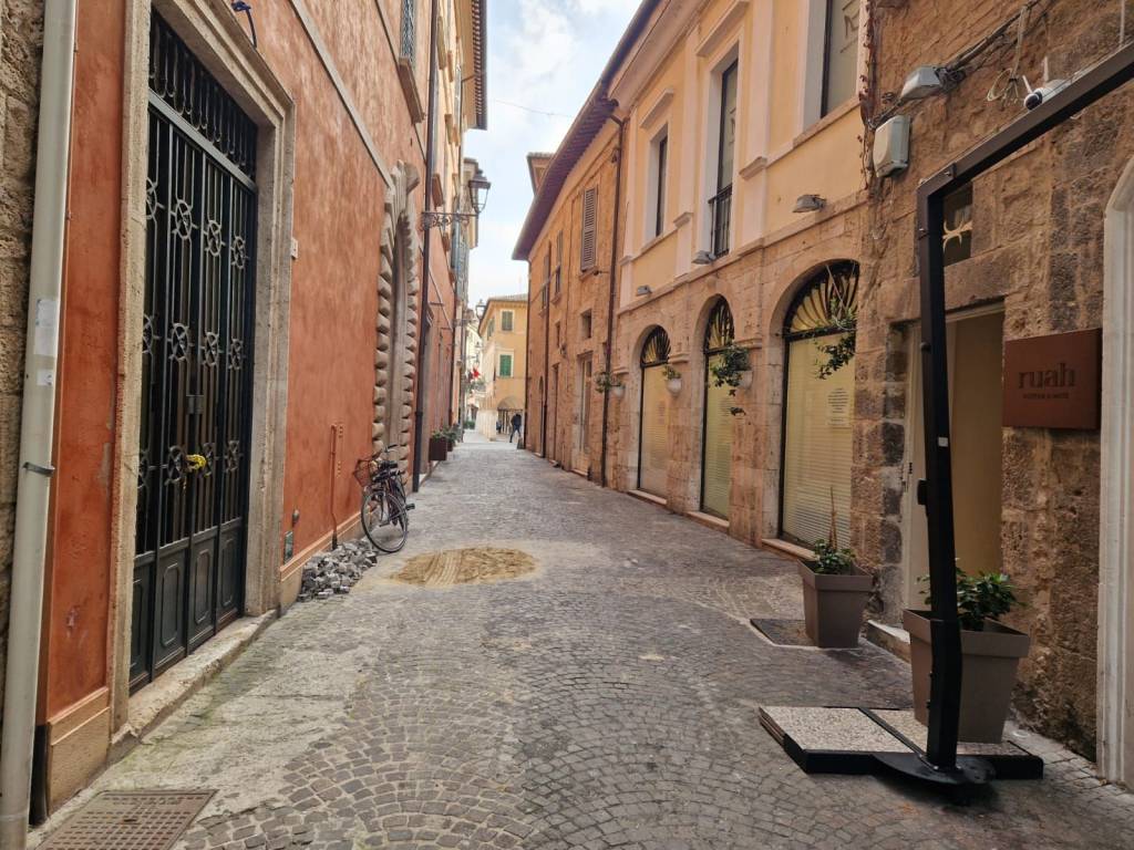 Casa indipendente a Ascoli piceno in Via del Trivio - Foto 4