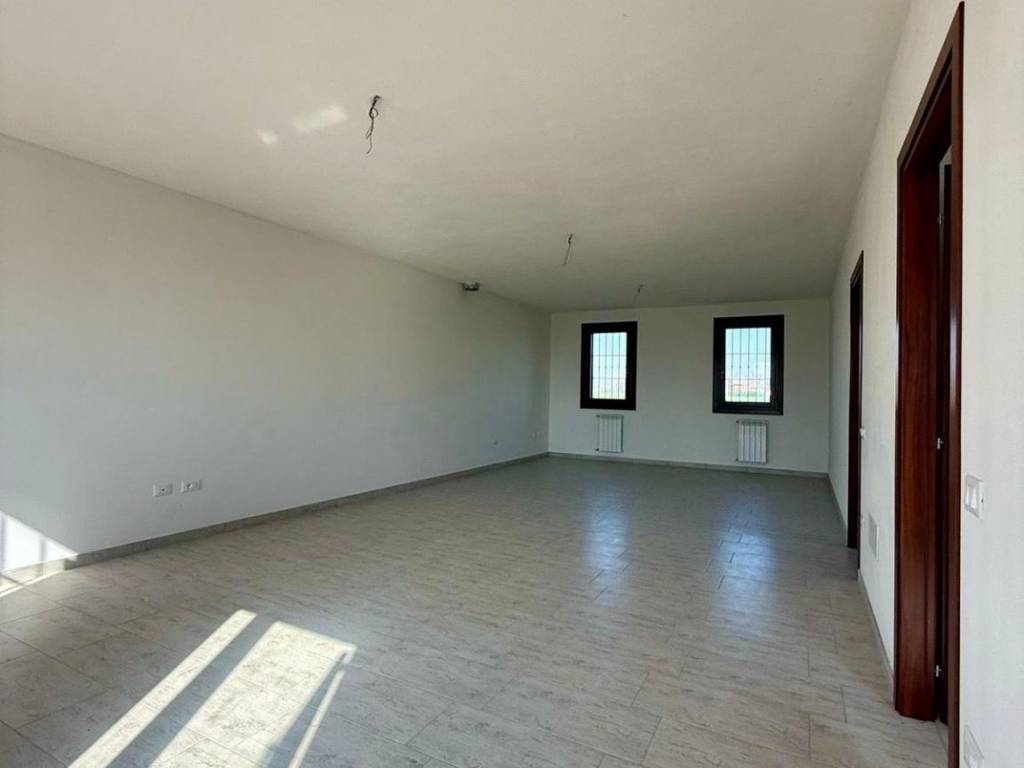 Villa a San felice sul panaro in Via Galeazza - Foto 3