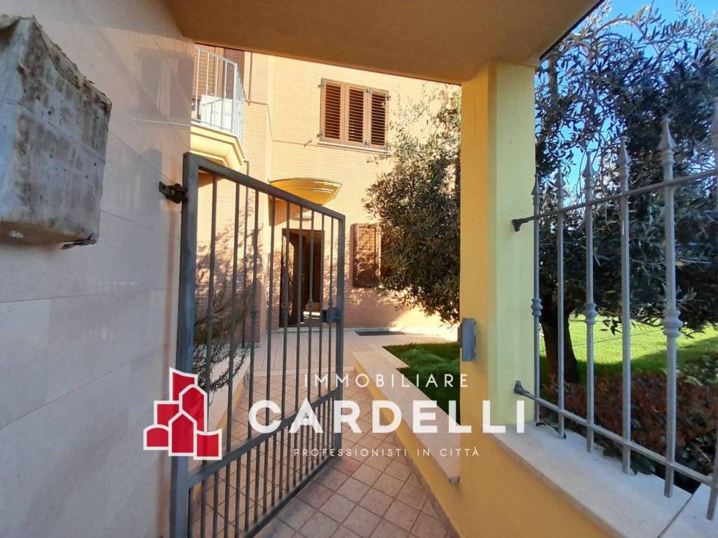 Appartamento a Montecosaro in via Fratelli Cervi, 15 - Foto 5