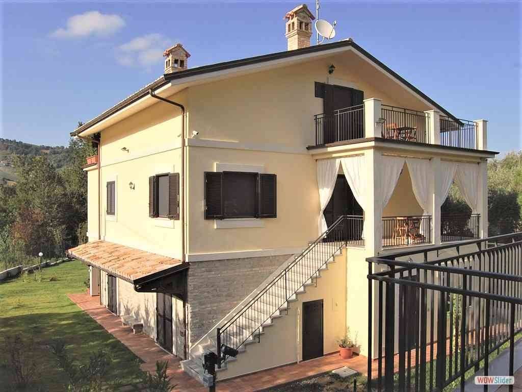 Villa a Cellino attanasio in Via Provinciale, 32 - Foto 2